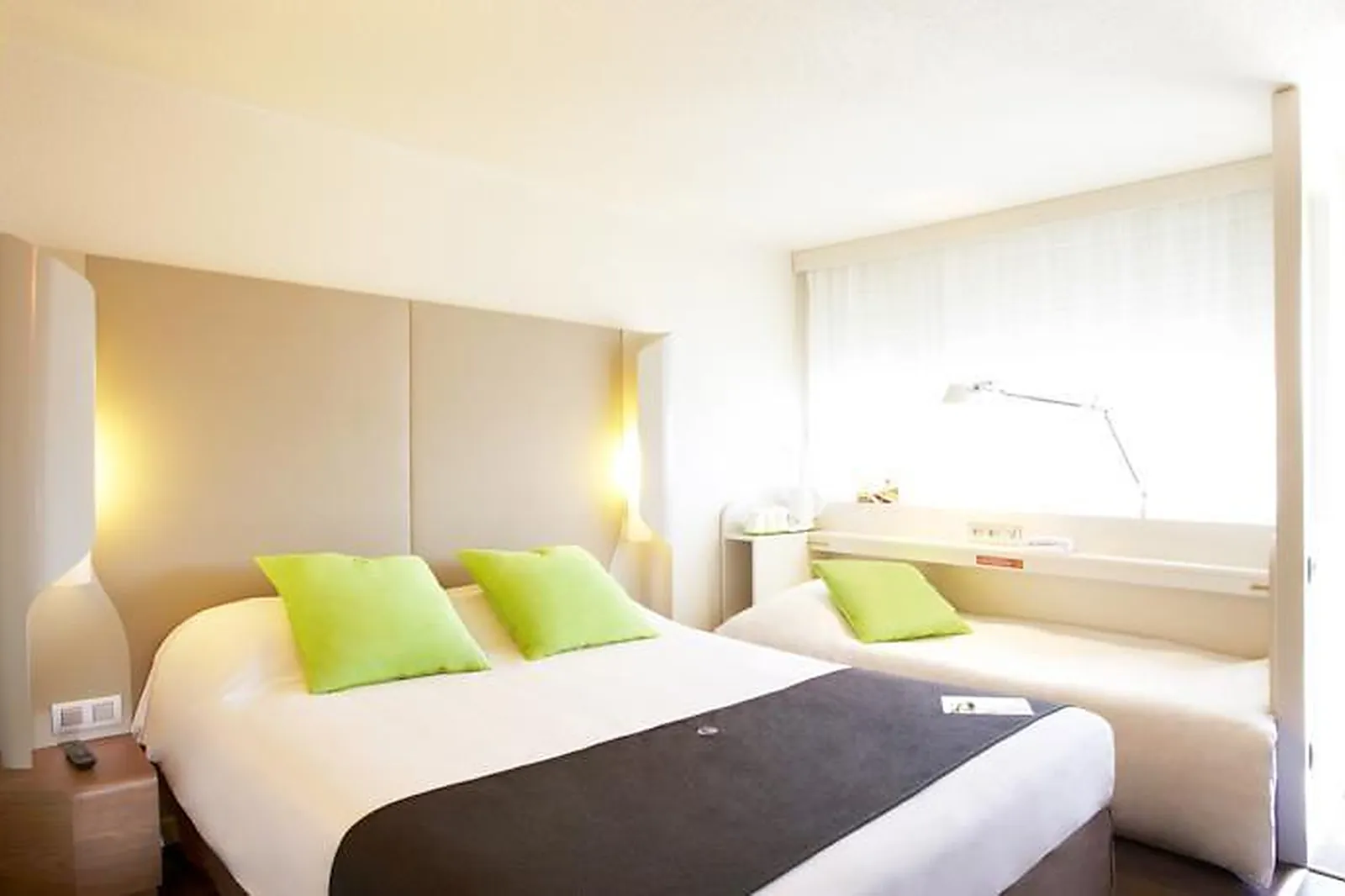 Lieux événementiels, CAMPANILE VERSAILLES - BUC