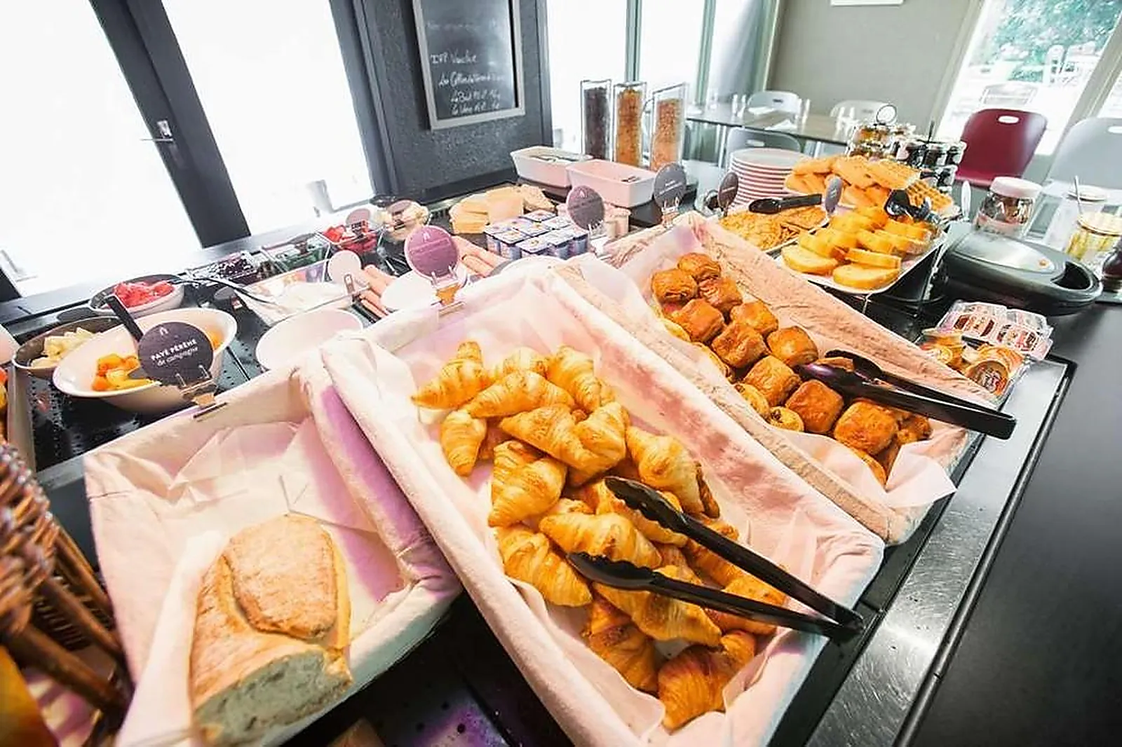 Lieux événementiels, CAMPANILE VICHY BELLERIVE