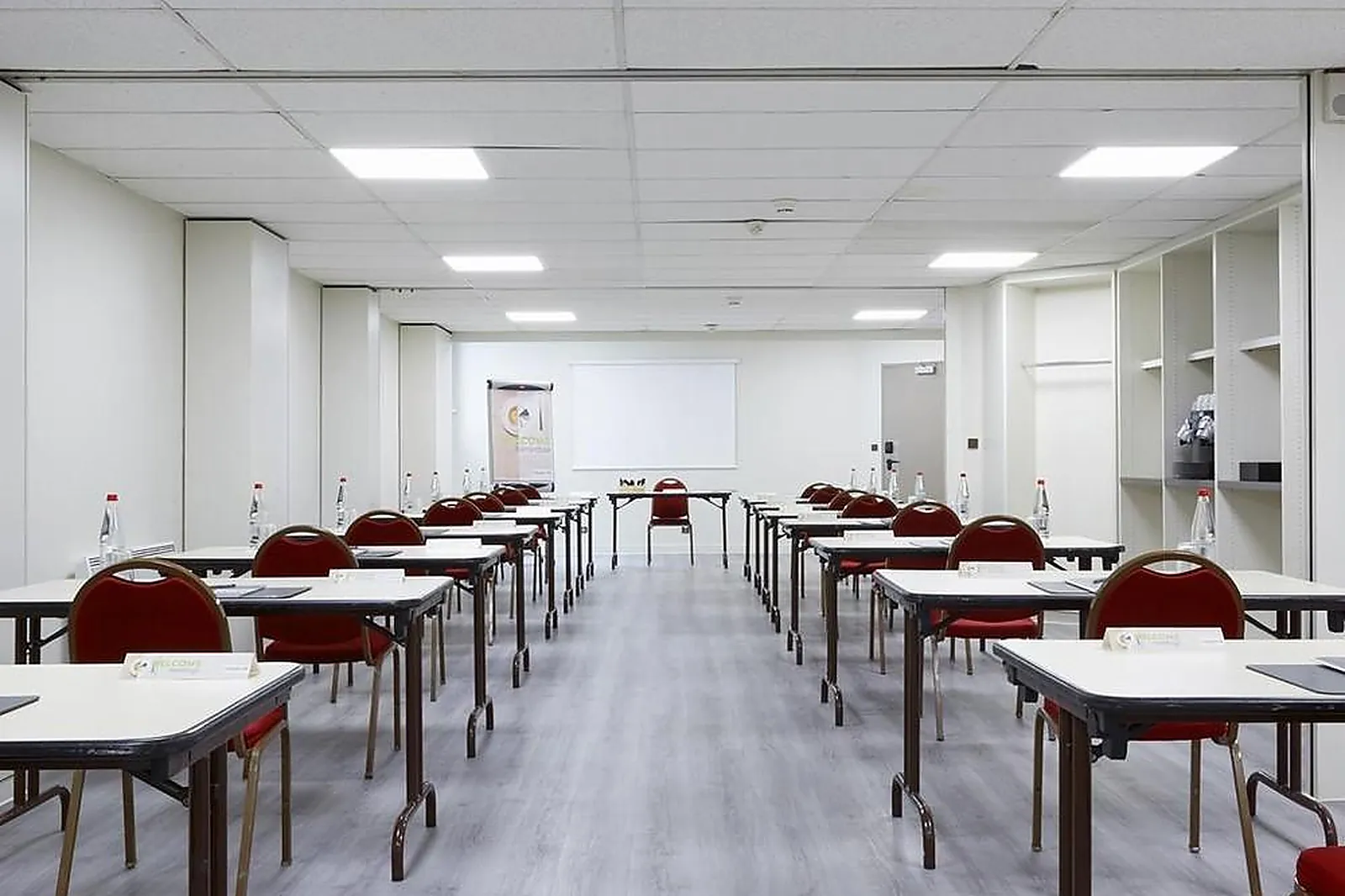 Lieux événementiels, CAMPANILE VILLEJUIF