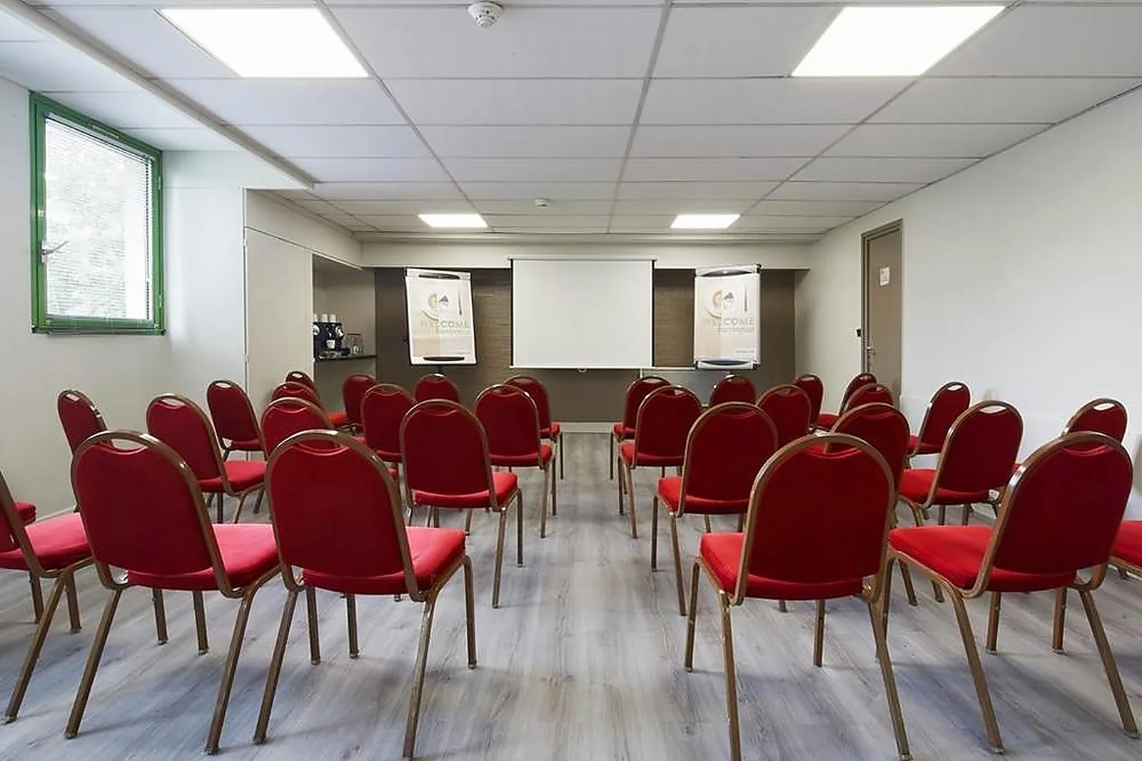 Lieux événementiels, CAMPANILE VILLEJUIF