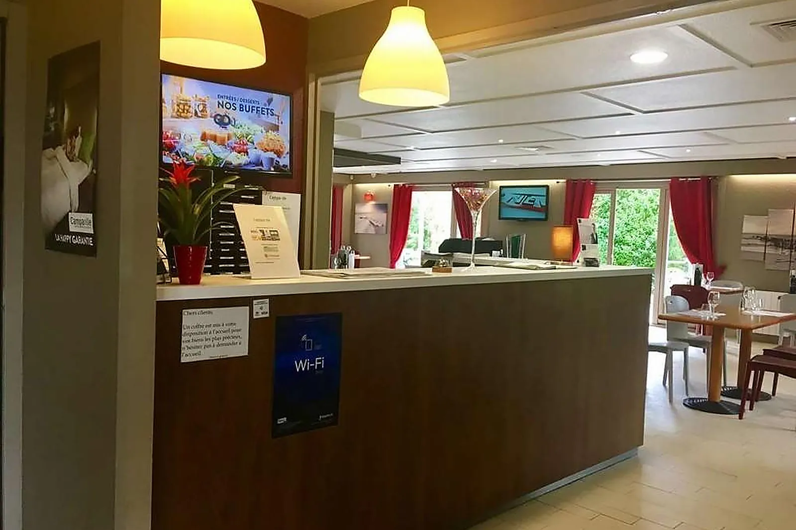 Lieux événementiels, CAMPANILE VILLENEUVE-SUR-LOT - PUJOLS