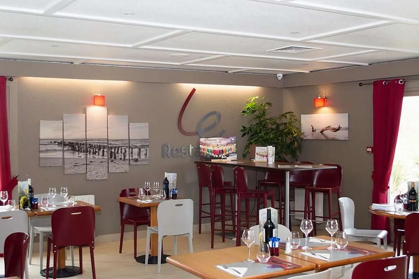 Lieux événementiels, CAMPANILE VILLENEUVE-SUR-LOT - PUJOLS