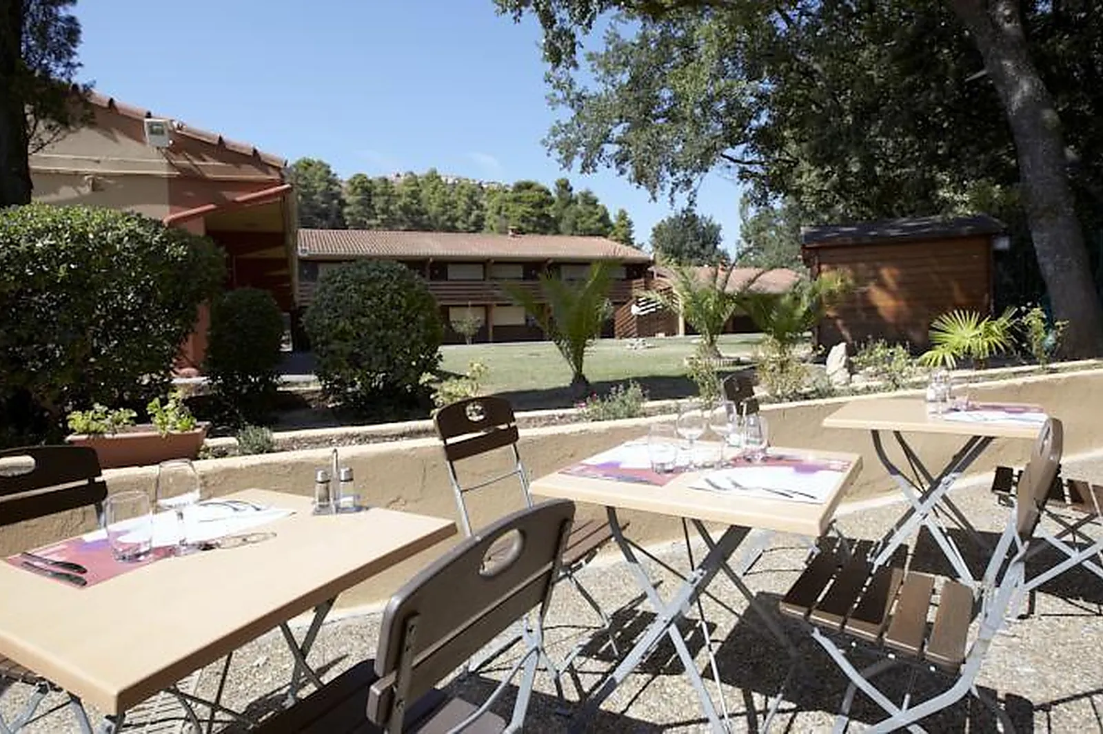 Lieux événementiels, CAMPANILLE MARSEILLE VITROLLES GRIFFON