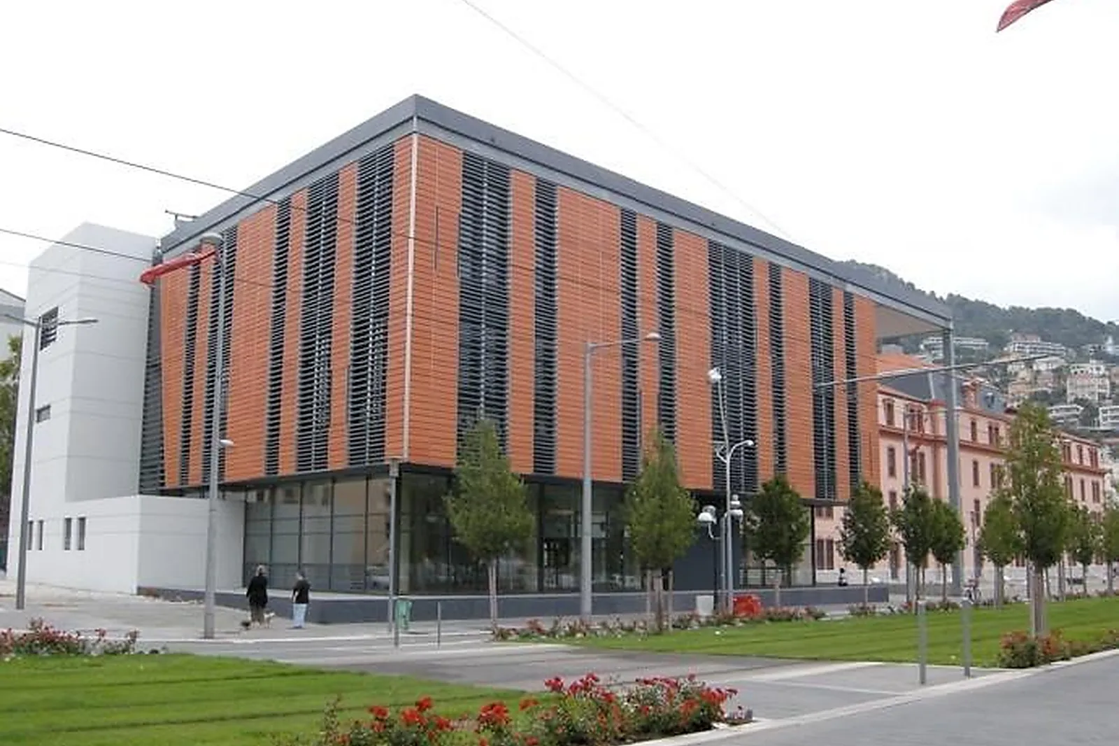 Lieux événementiels, CAMPUS SAINT-JEAN D'ANGÉLY