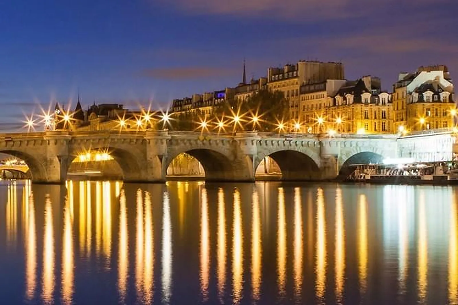 Lieux événementiels, CANAUXRAMA