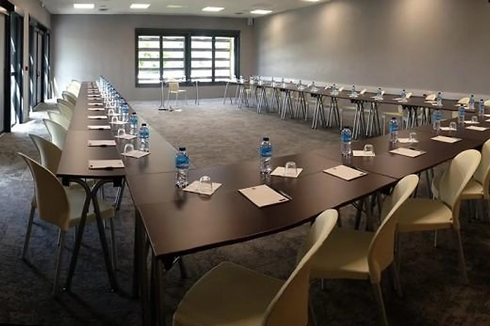 Lieux événementiels, CAP EVENTS - IBIS RENNES BEAULIEU