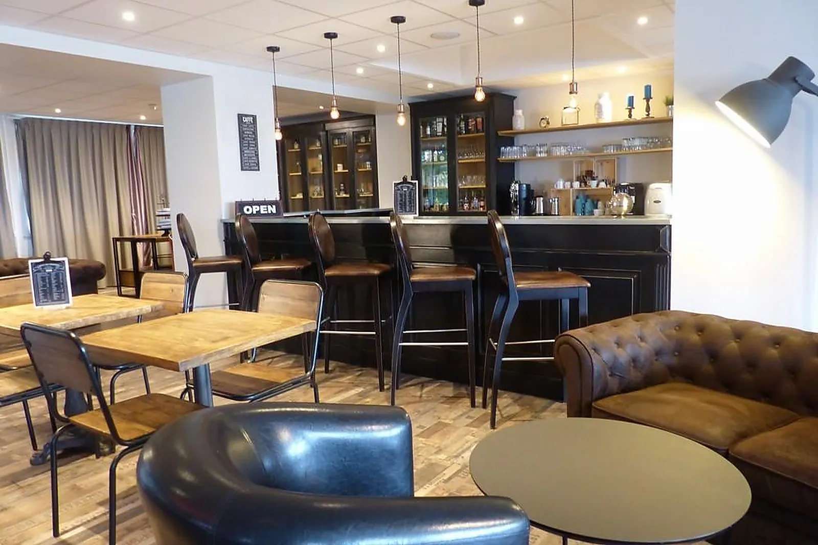 Lieux événementiels, CAP FRANCE - BON SÉJOUR LA PLAGE