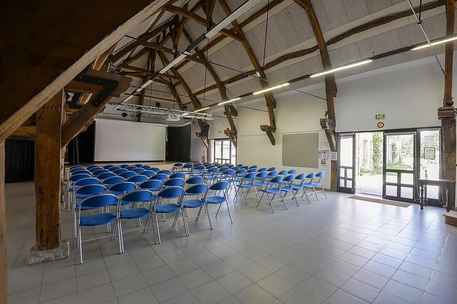 Lieux événementiels, CAP FRANCE - FERME DE COURCIMONT
