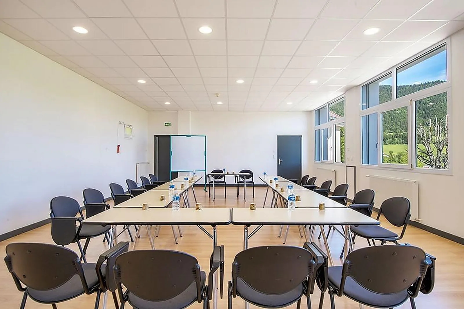 Lieux événementiels, CAP FRANCE - L'ESCANDILLE