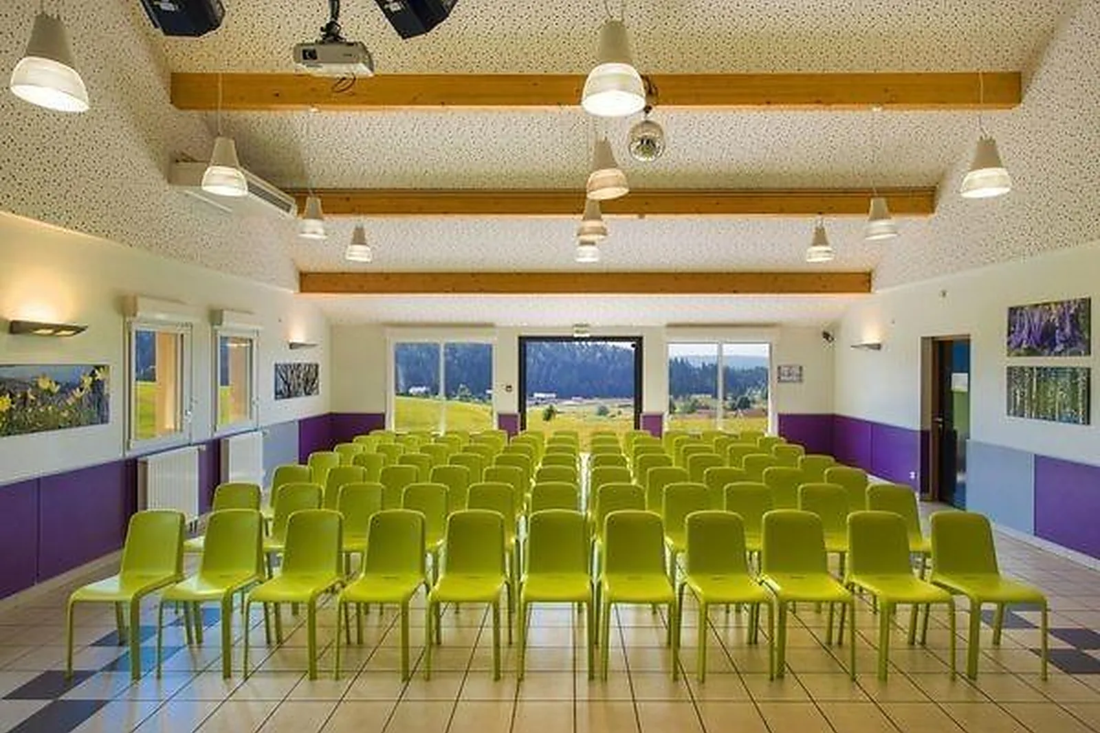 Lieux événementiels, CAP FRANCE - LE DUCHET