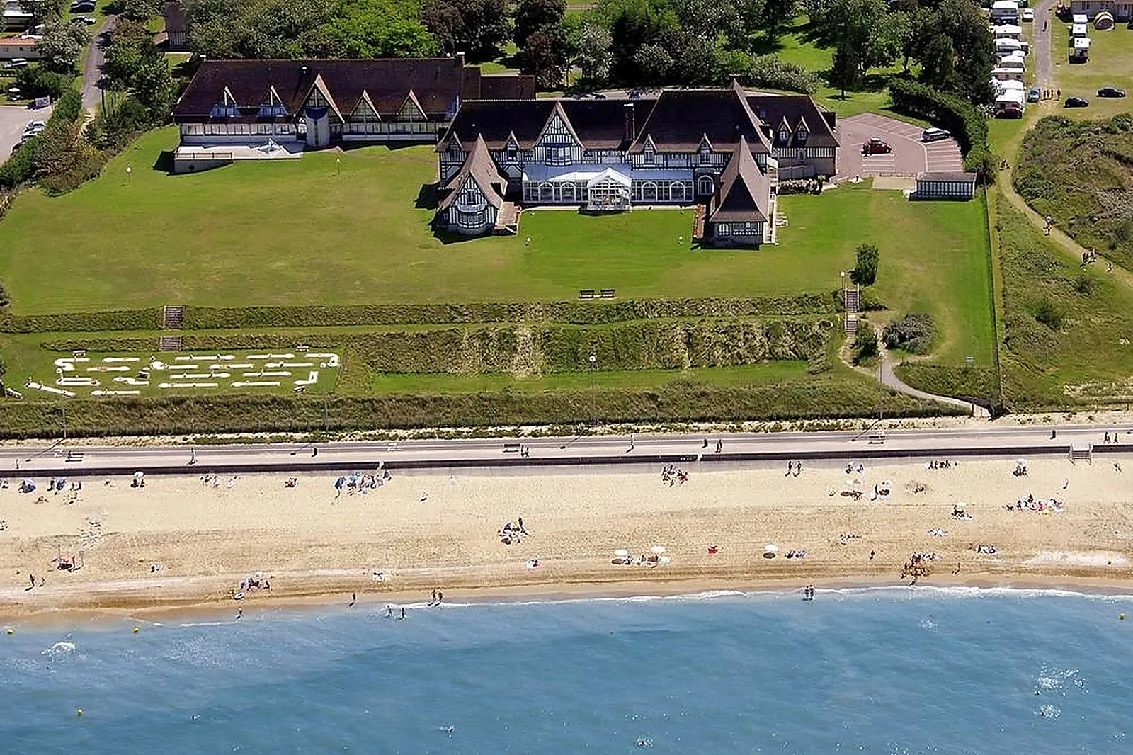 Lieux événementiels, CAP FRANCE - SWEET HOME