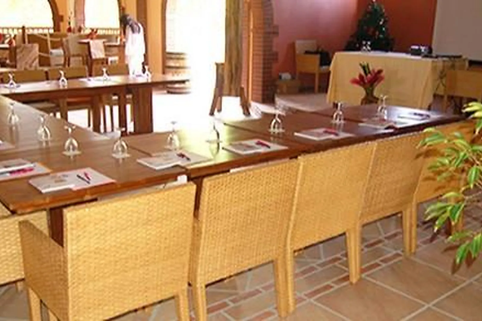 Lieux événementiels, CAP MACABOU HÔTEL-RESTAURANT