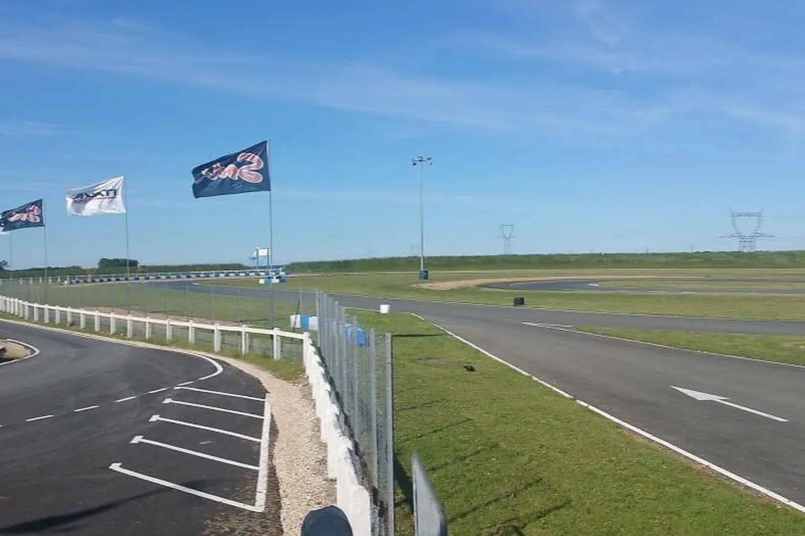 Lieux événementiels, CAP KARTING - CIRCUIT DE MER