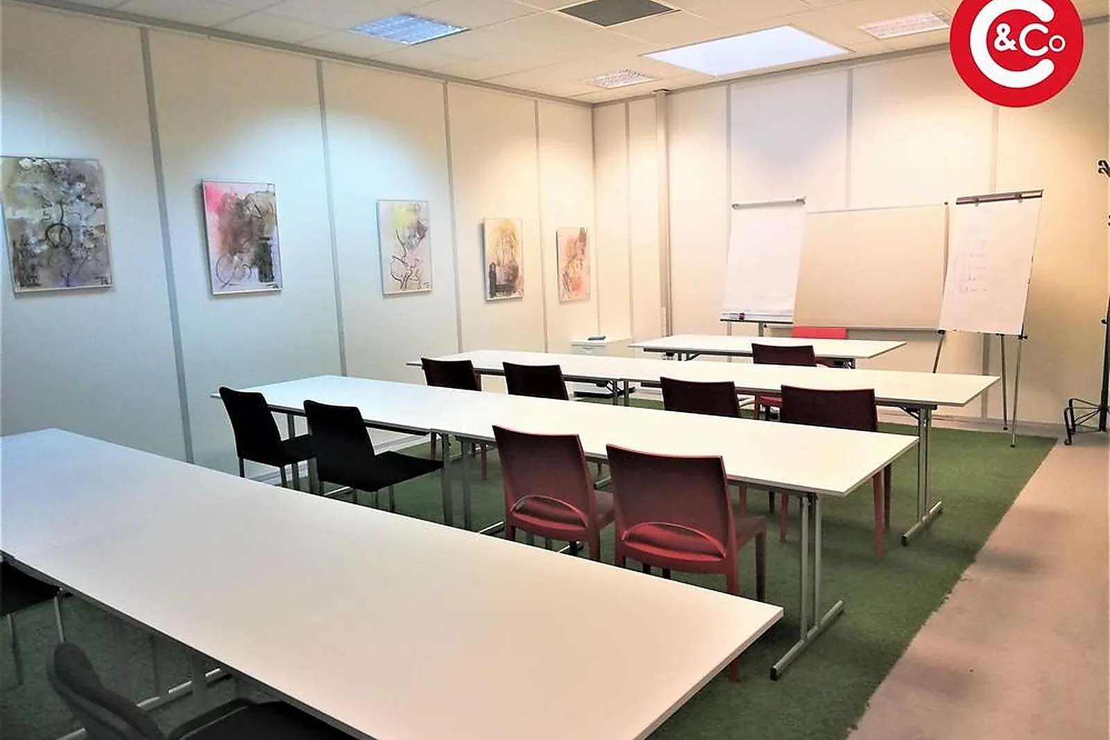 Lieux événementiels, CAPE AND CO