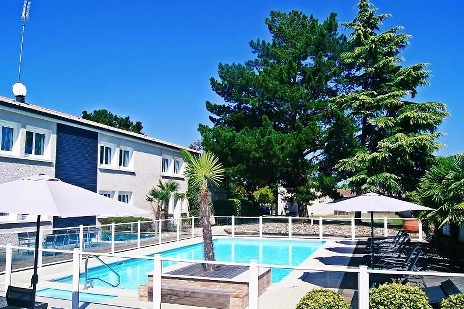 Lieux événementiels, CAPRICORNE MARMANDE