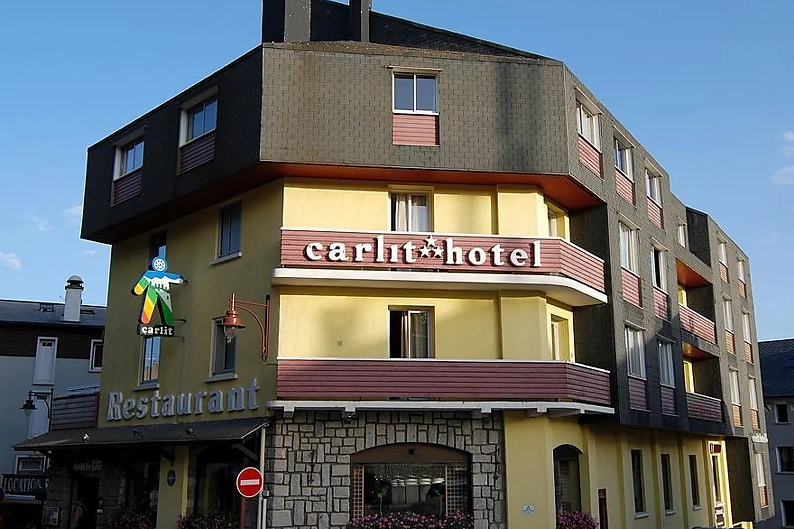 Lieux événementiels, CARLIT HOTEL