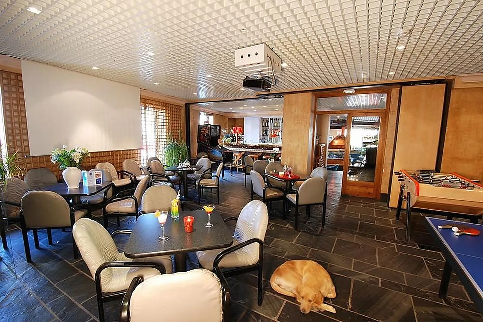 Lieux événementiels, CARLIT HOTEL