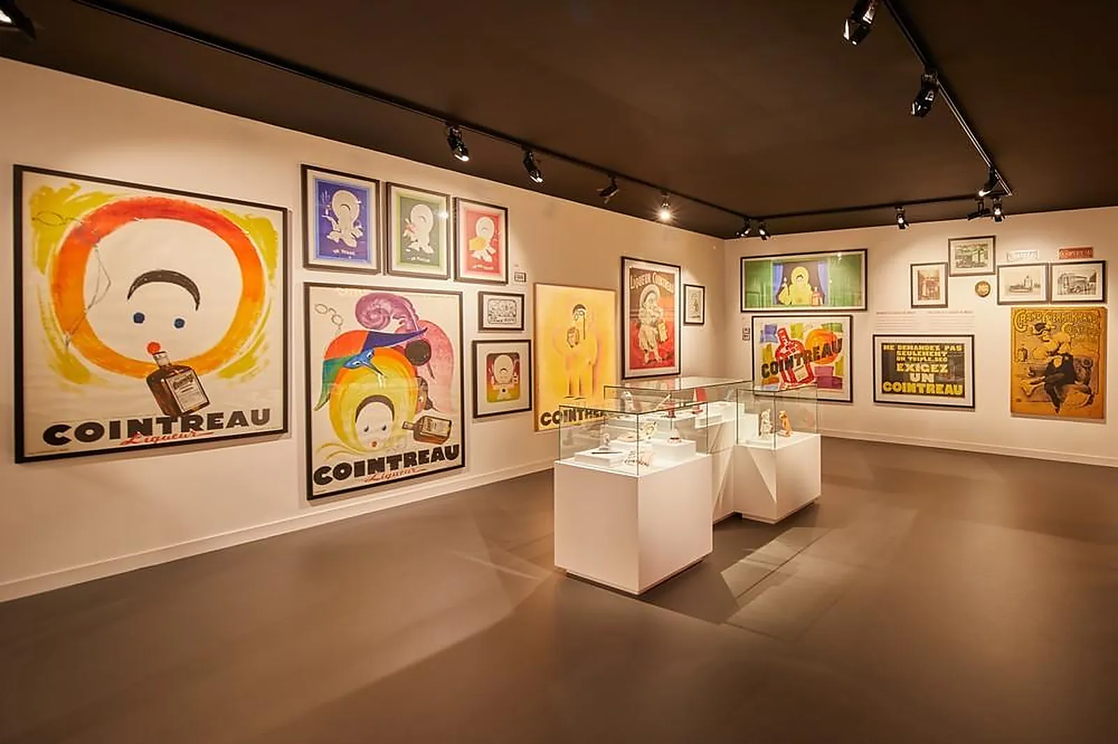 Lieux événementiels, CARRÉ COINTREAU