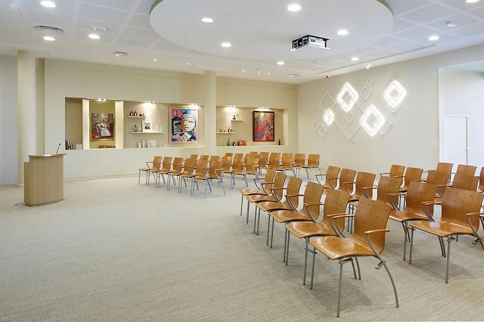 Lieux événementiels, CARRÉ COINTREAU