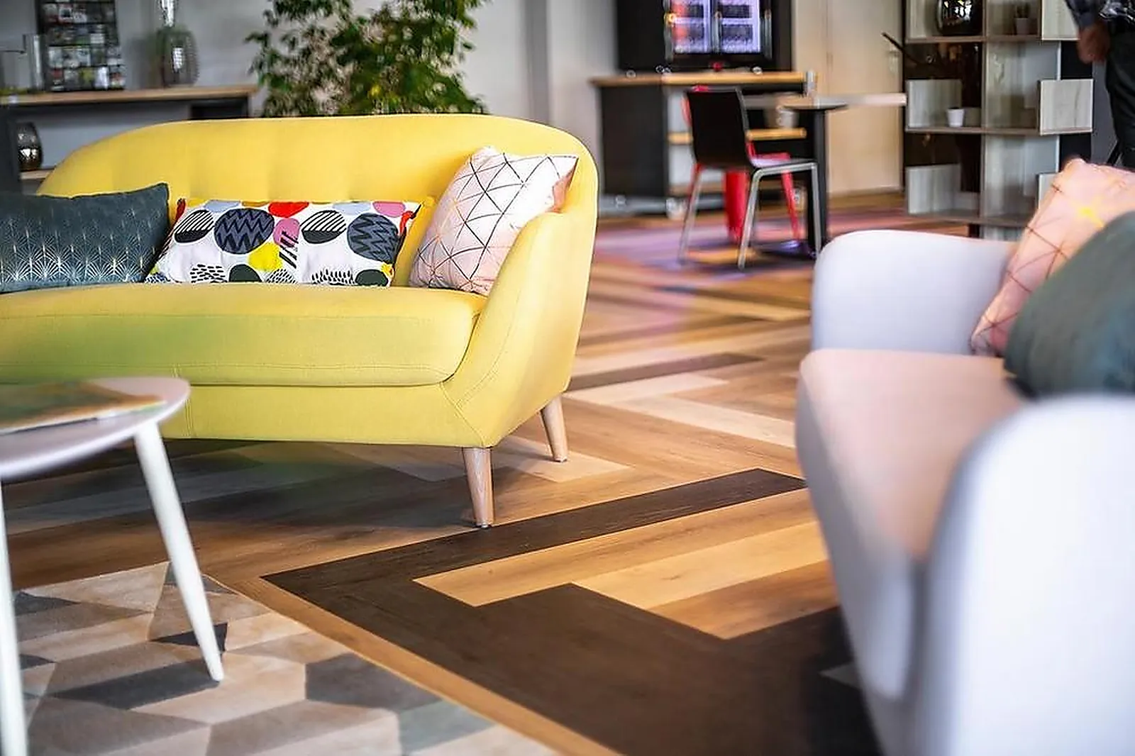 Lieux événementiels, CARRÉ PAU AIRPORT HOTEL