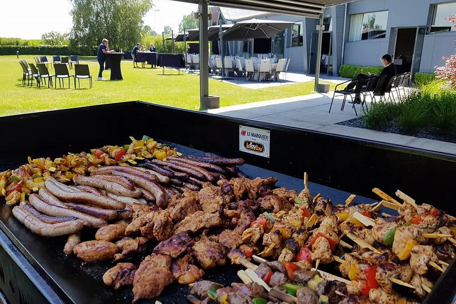 Lieux événementiels, CARRÉ DU HÉLIN