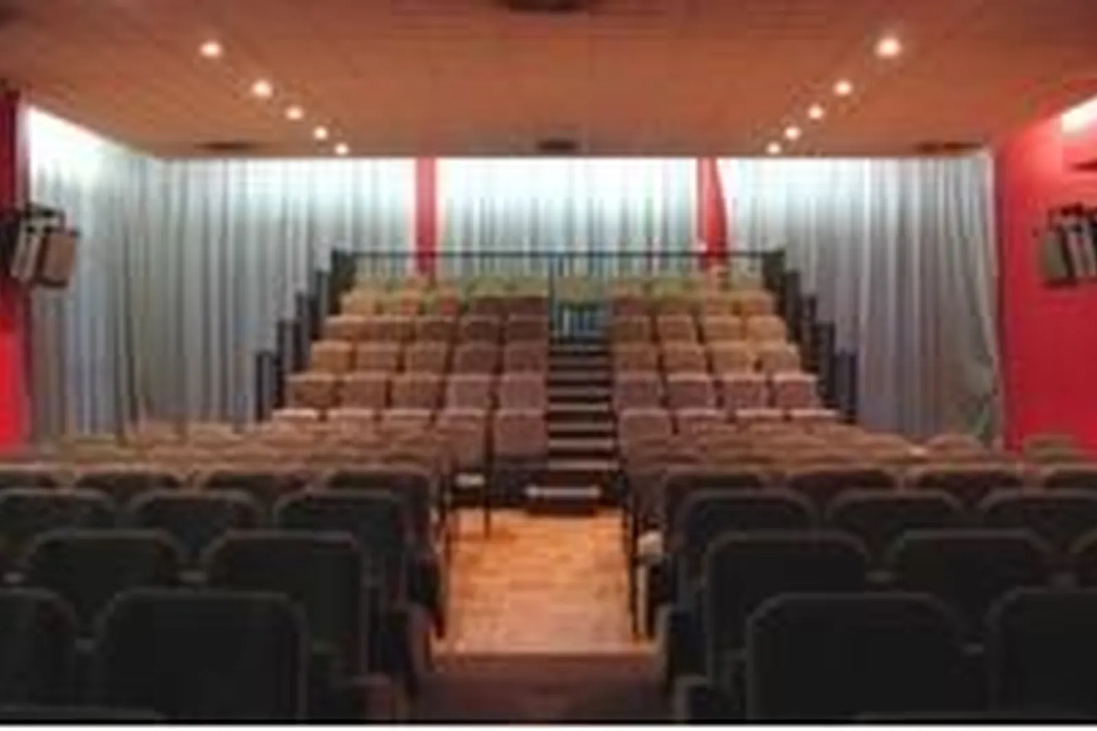 Lieux événementiels, CARREFOUR DE LA COMMUNICATION