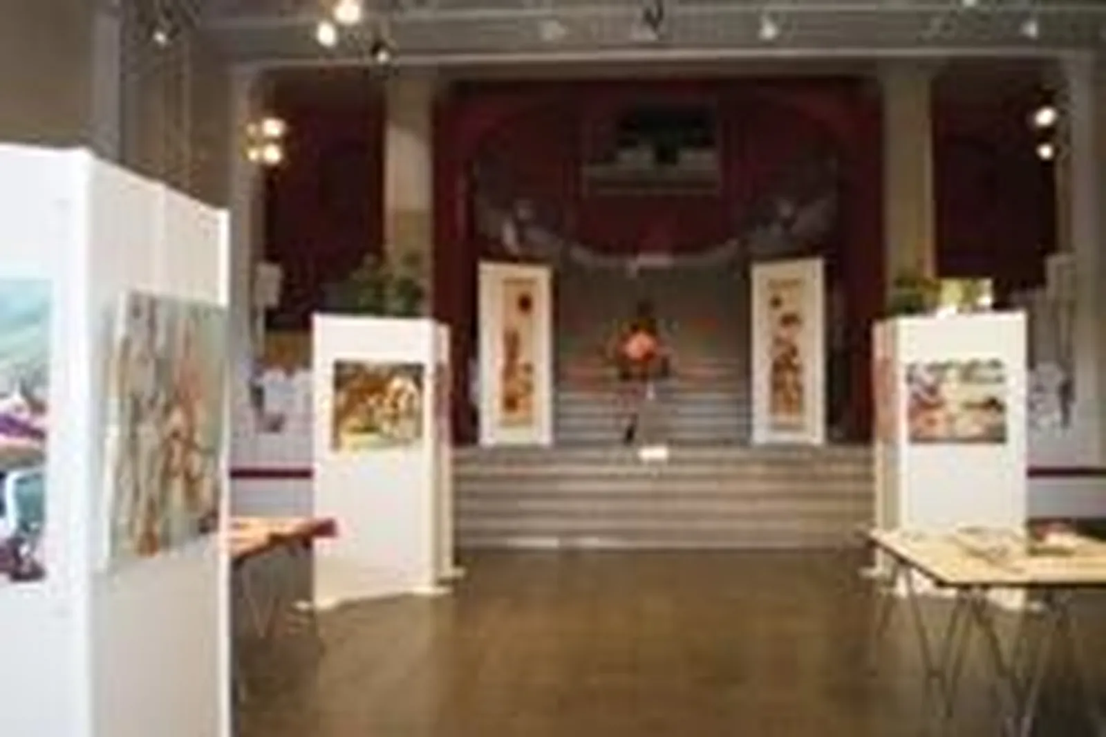 Lieux événementiels, CARREFOUR DE LA COMMUNICATION