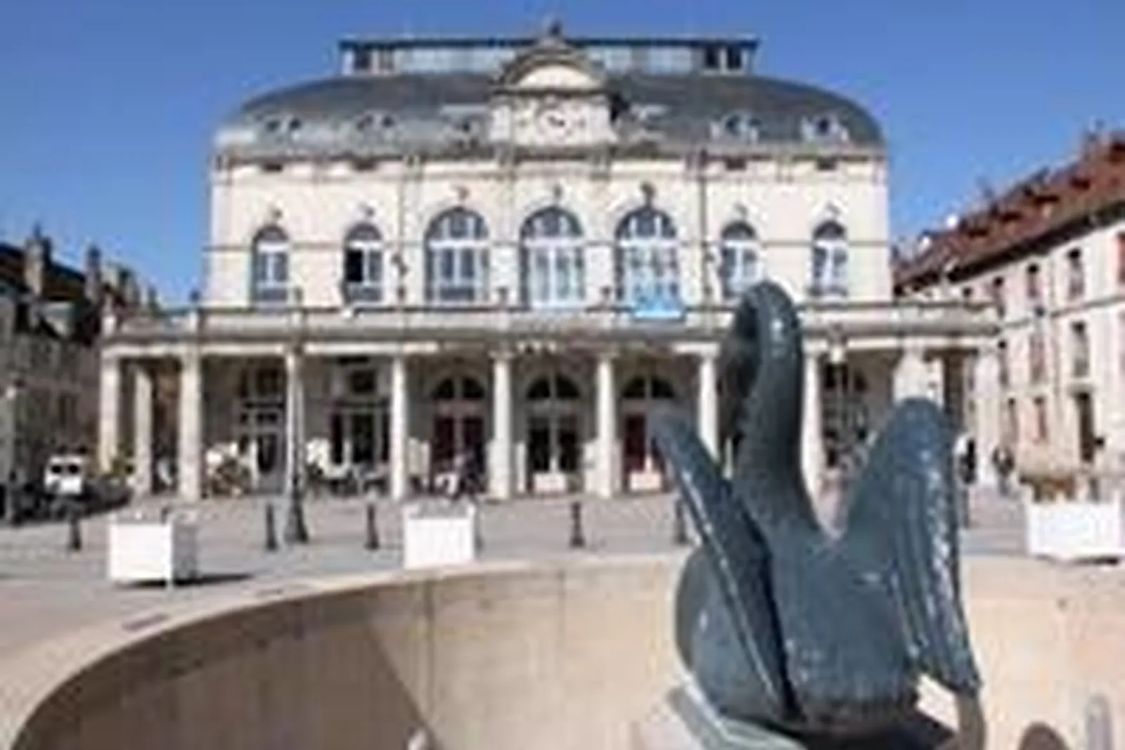 Lieux événementiels, CARREFOUR DE LA COMMUNICATION