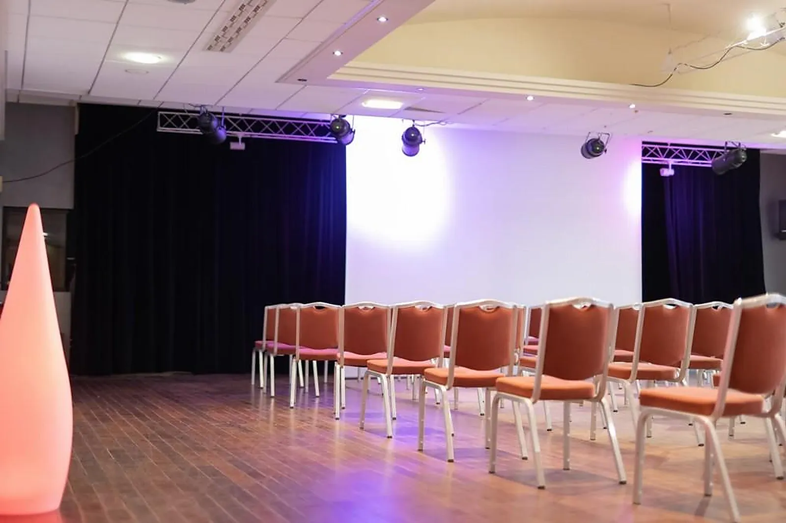 Lieux événementiels, CASINO CIRCUS DE CARNAC