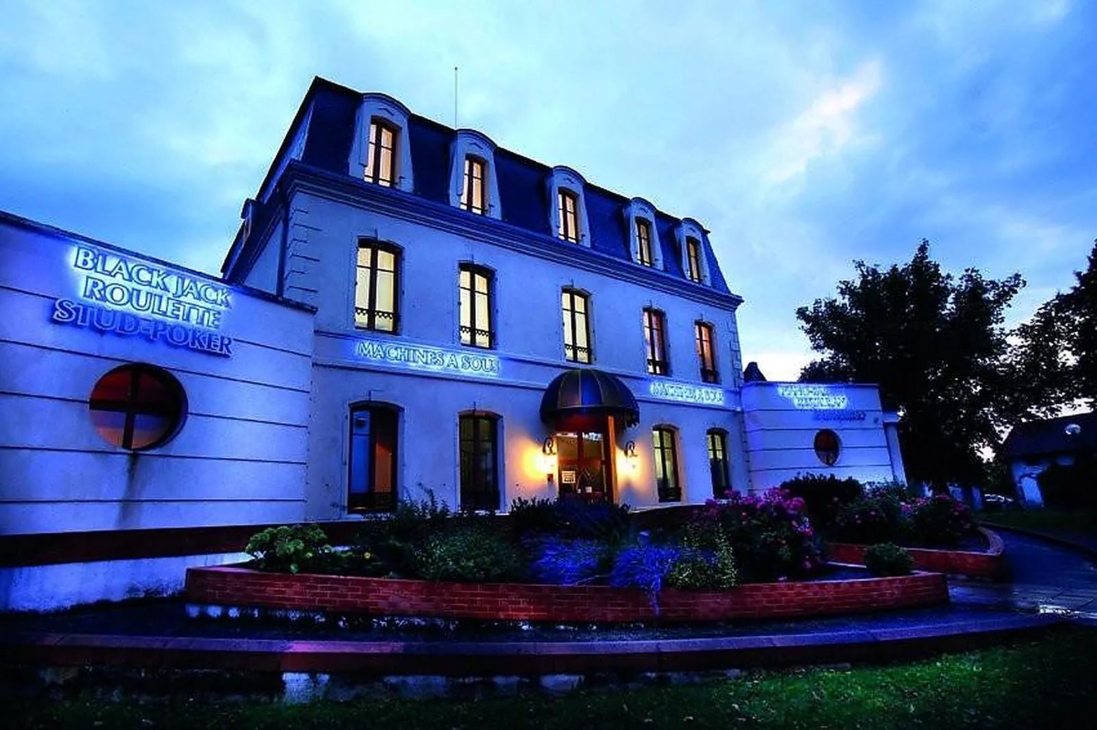 Lieux événementiels, CASINO EVAUX-LES-BAINS