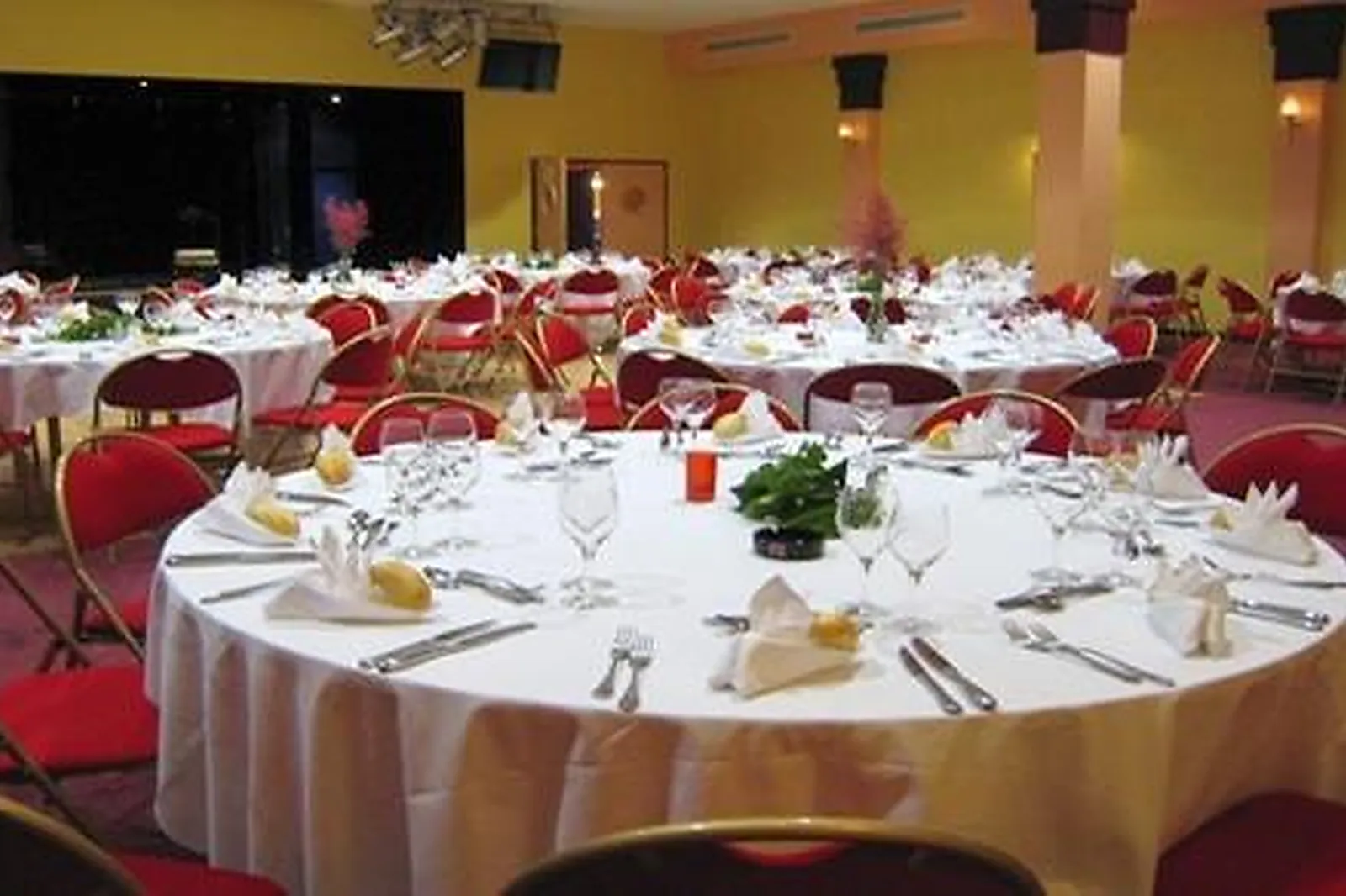 Lieux événementiels, CASINO EVAUX-LES-BAINS