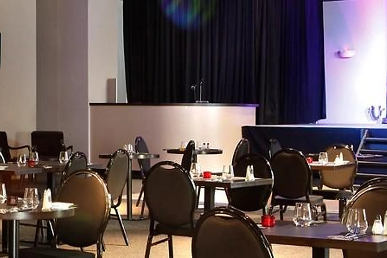 Lieux événementiels, CASINO DE CONTREXEVILLE