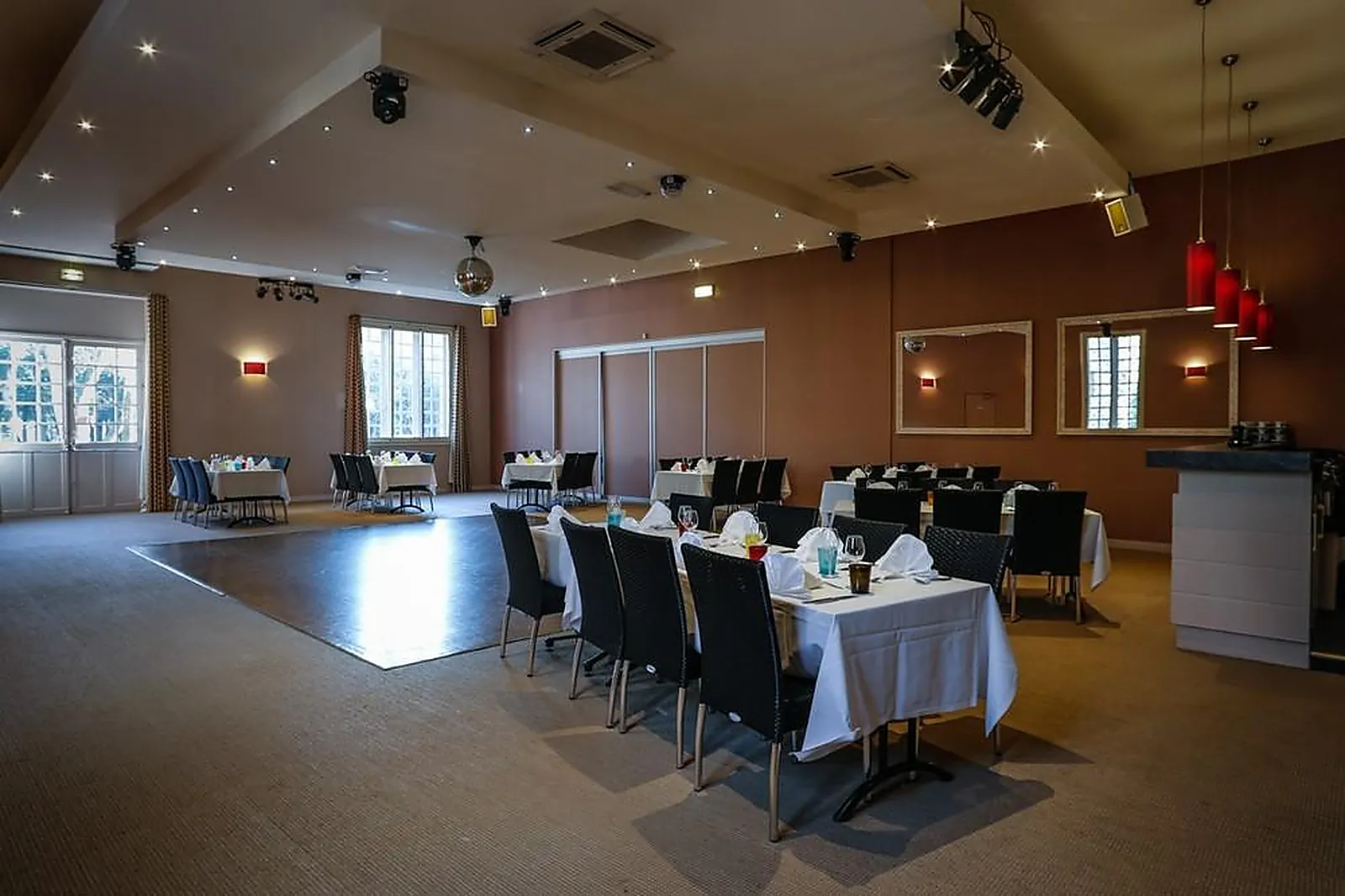 Lieux événementiels, CASINO DE FOURAS