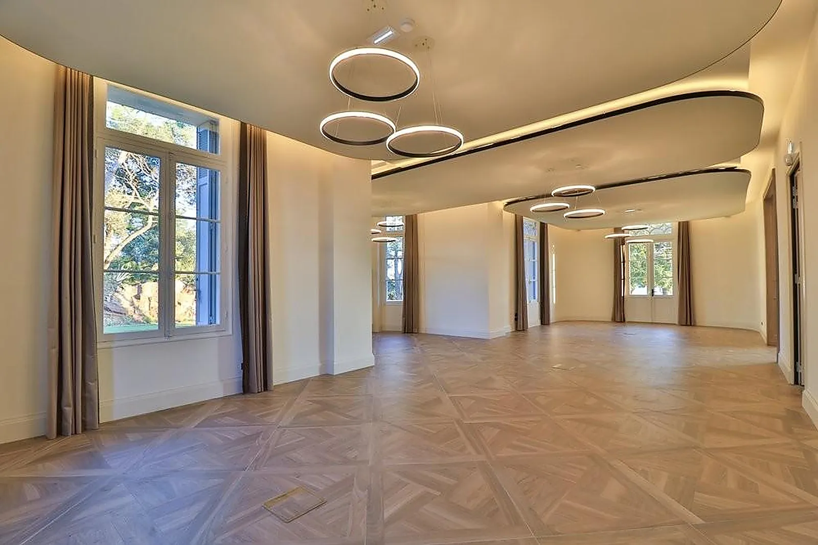 Lieux événementiels, CASTEL BAY