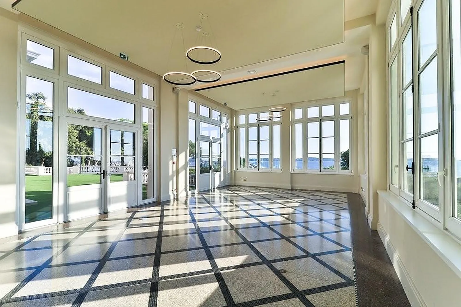 Lieux événementiels, CASTEL BAY