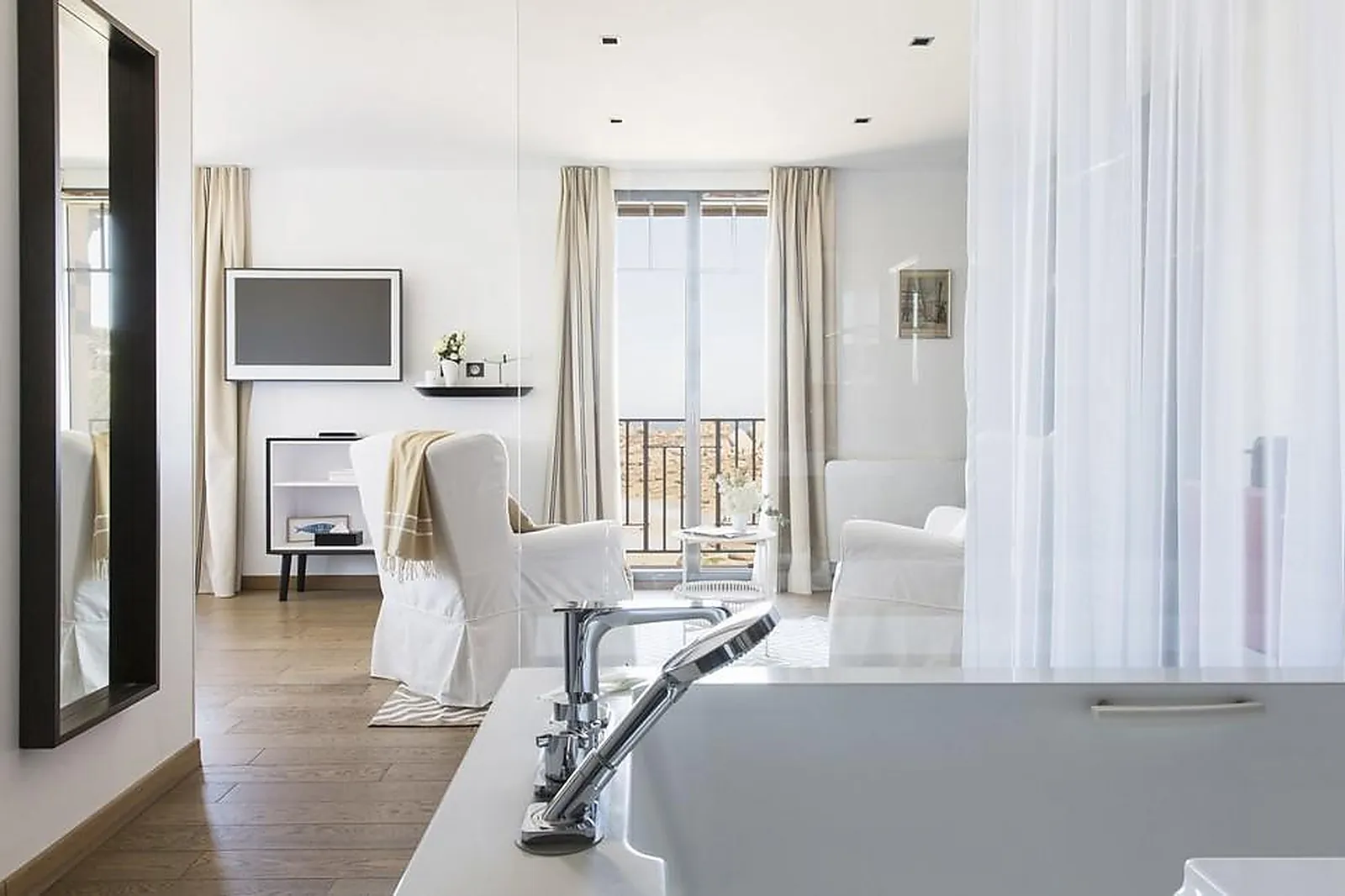 Lieux événementiels, CASTEL BEAU SITE