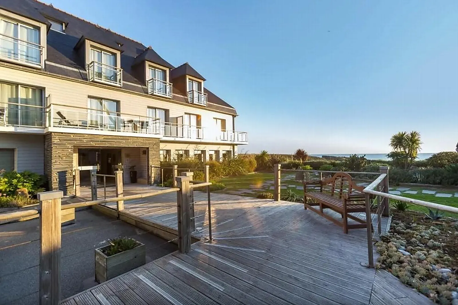 Lieux événementiels, CASTEL CLARA