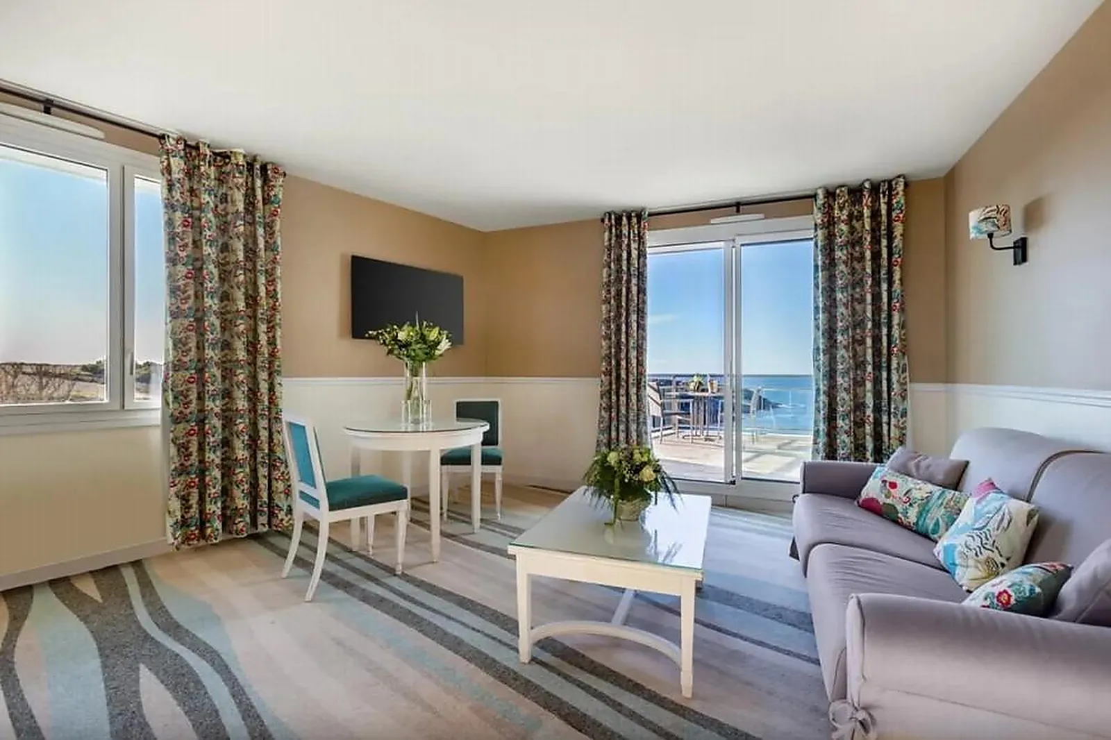 Lieux événementiels, CASTEL CLARA