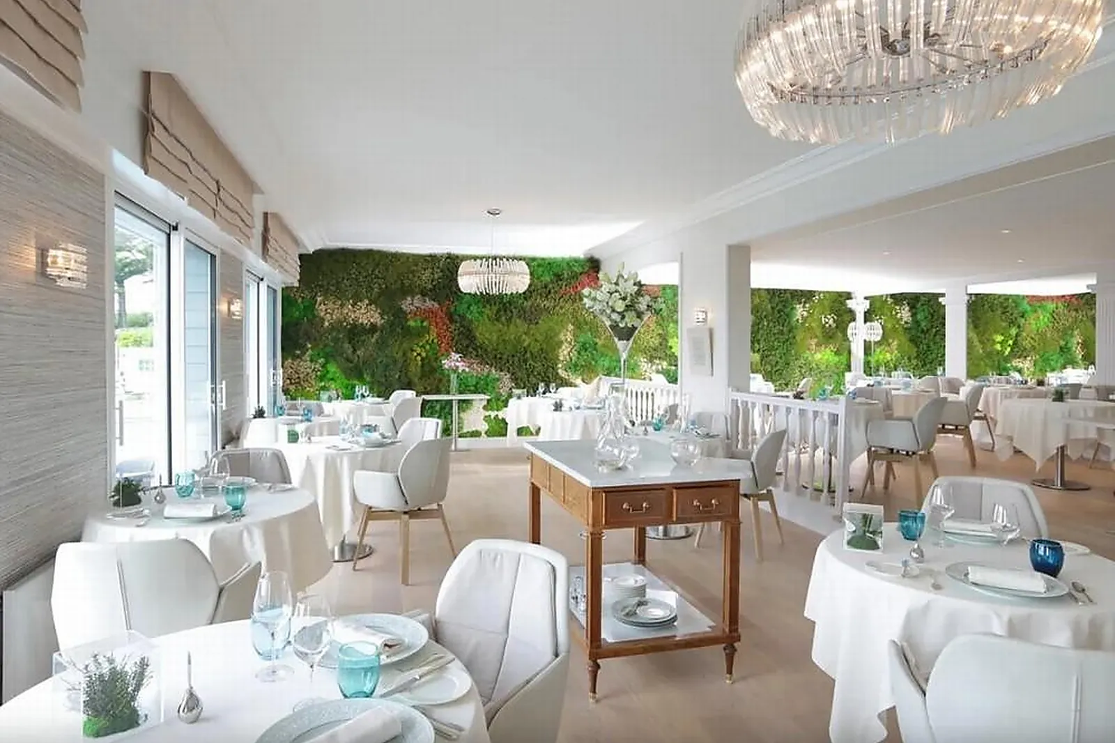 Lieux événementiels, CASTEL CLARA