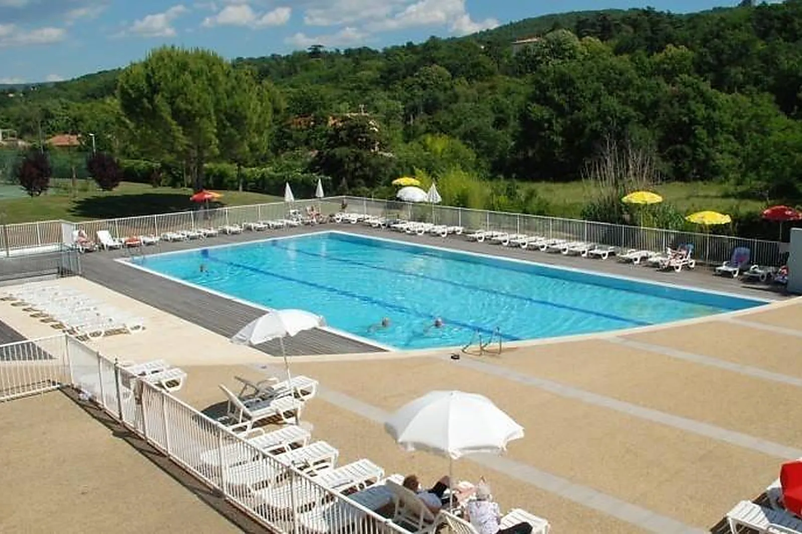 Lieux événementiels, CASTEL LUBERON