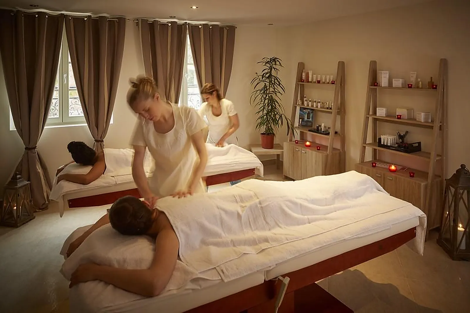 Lieux événementiels, CASTEL MAINTENON HOTEL RESTAURANT ET SPA