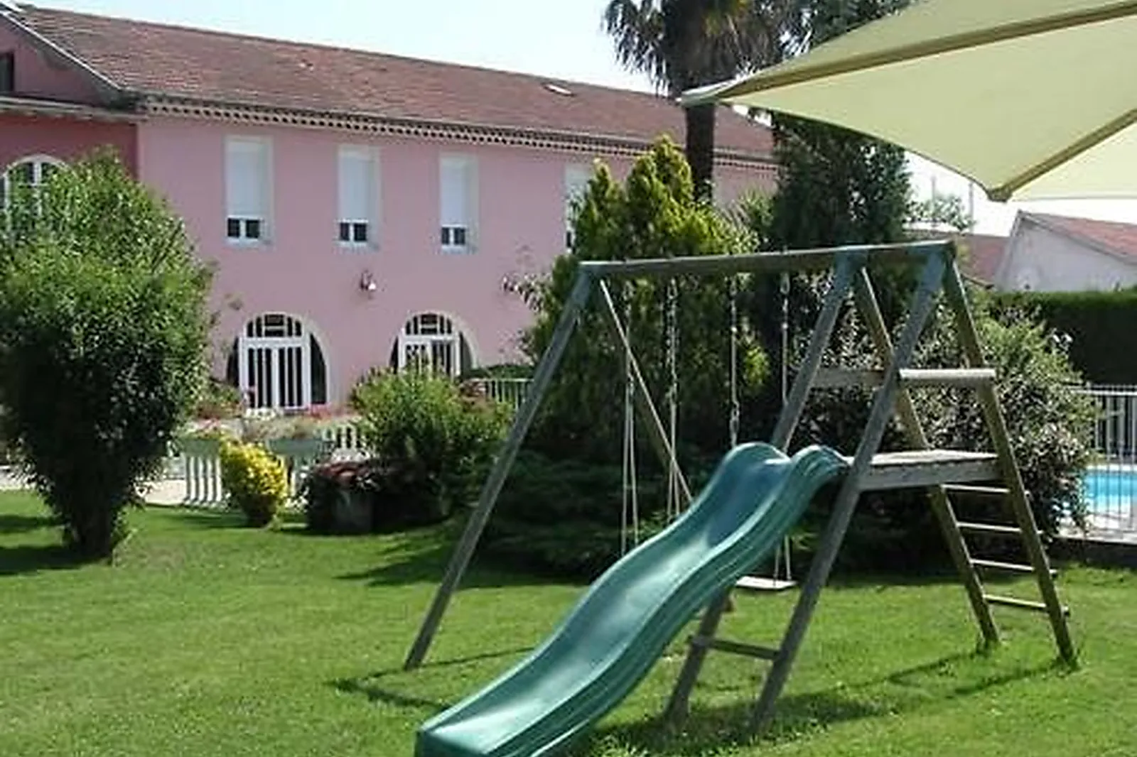 Lieux événementiels, CASTEL D'OLMES