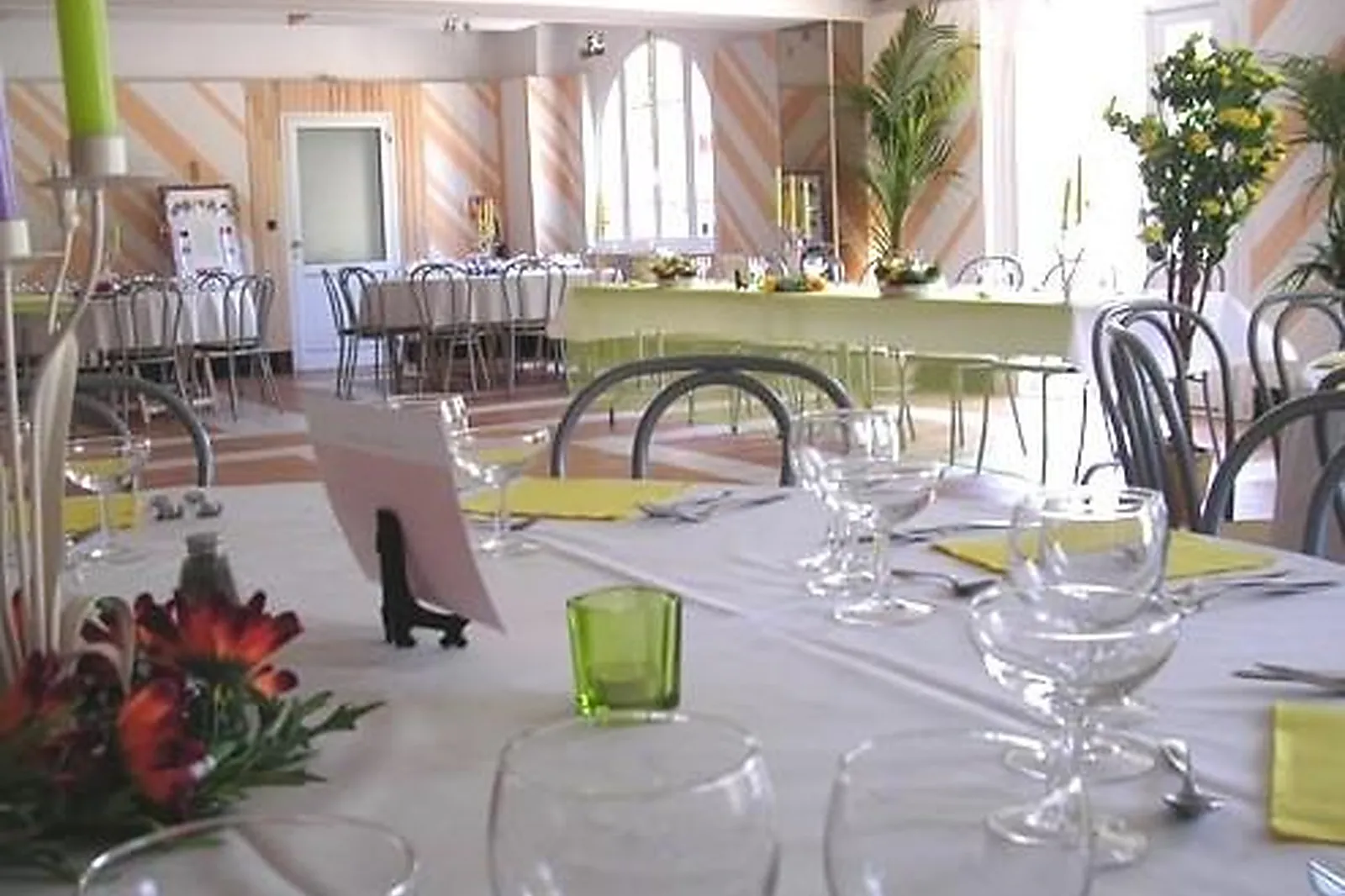 Lieux événementiels, CASTEL D'OLMES