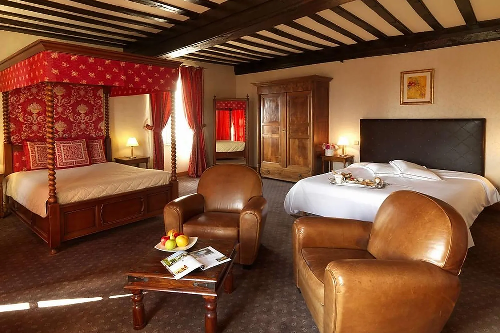 Lieux événementiels, CASTEL DE TRÈS GIRARD