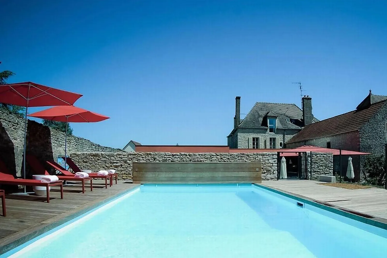 Lieux événementiels, CASTEL DE TRÈS GIRARD