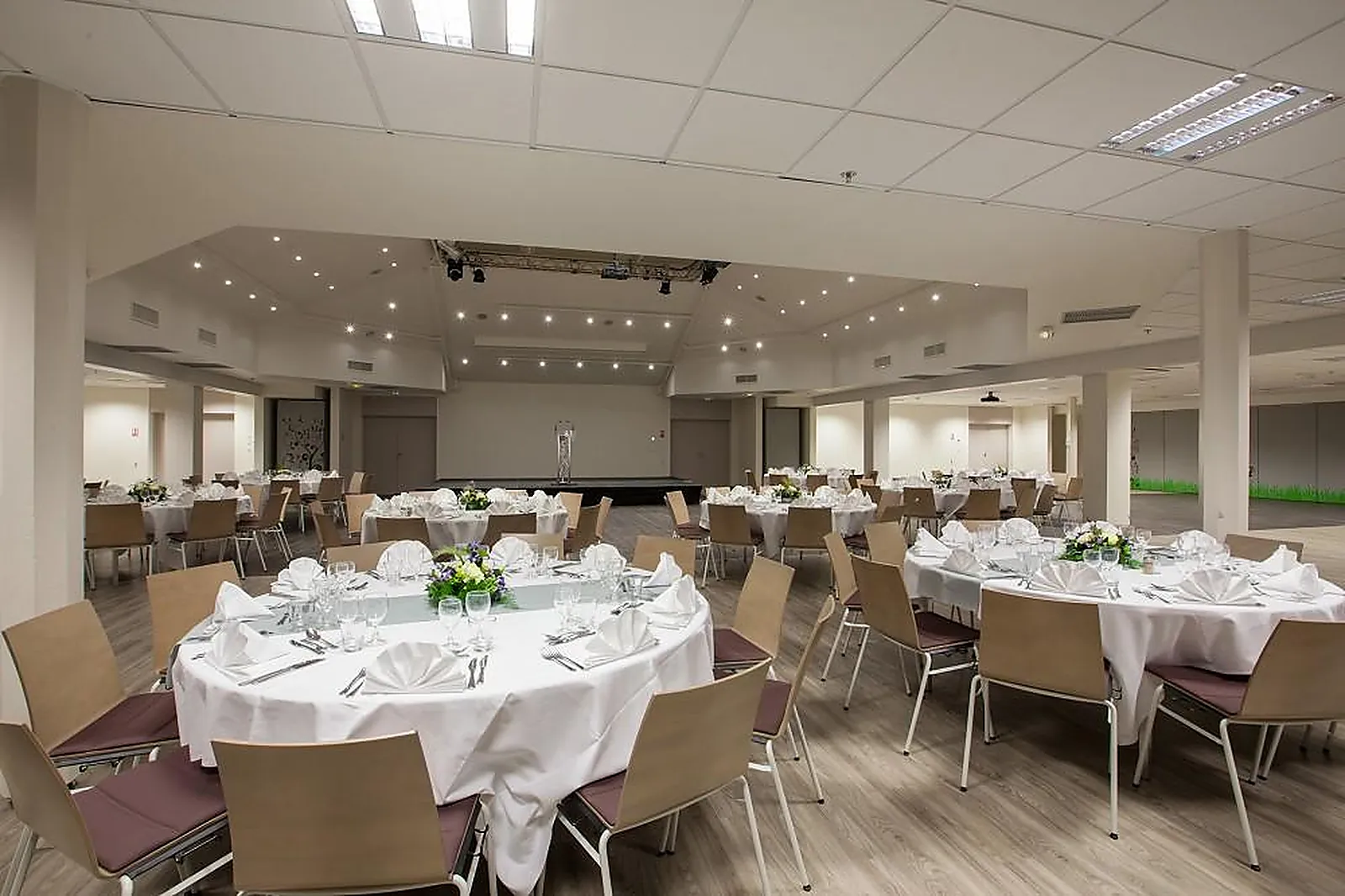 Lieux événementiels, CENTER PARCS LES BOIS FRANCS