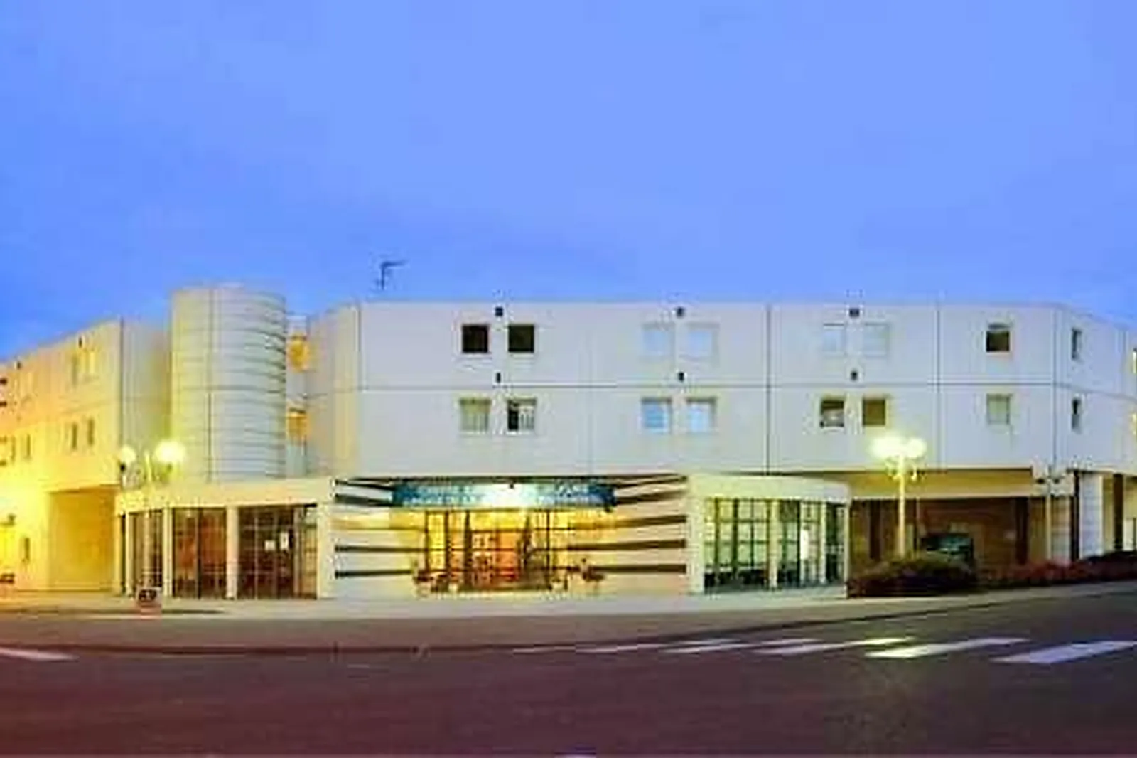 Lieux événementiels, CENTRE EUROPÉEN DE SÉJOUR DE CALAIS