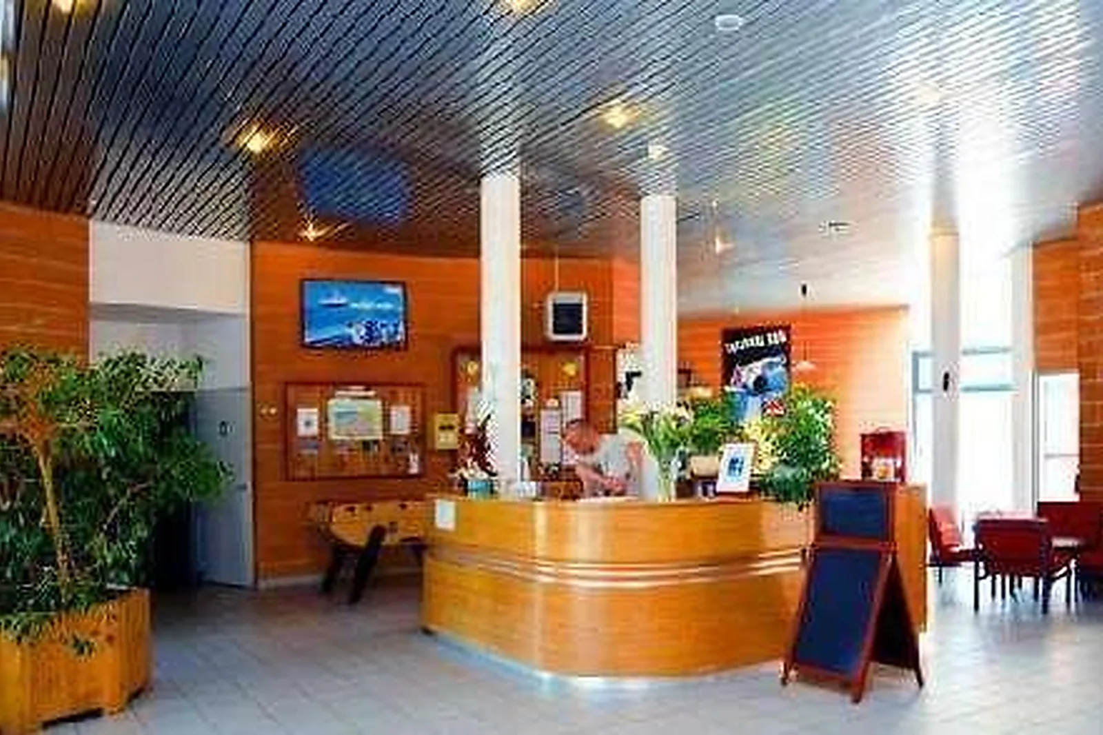 Lieux événementiels, CENTRE EUROPÉEN DE SÉJOUR DE CALAIS