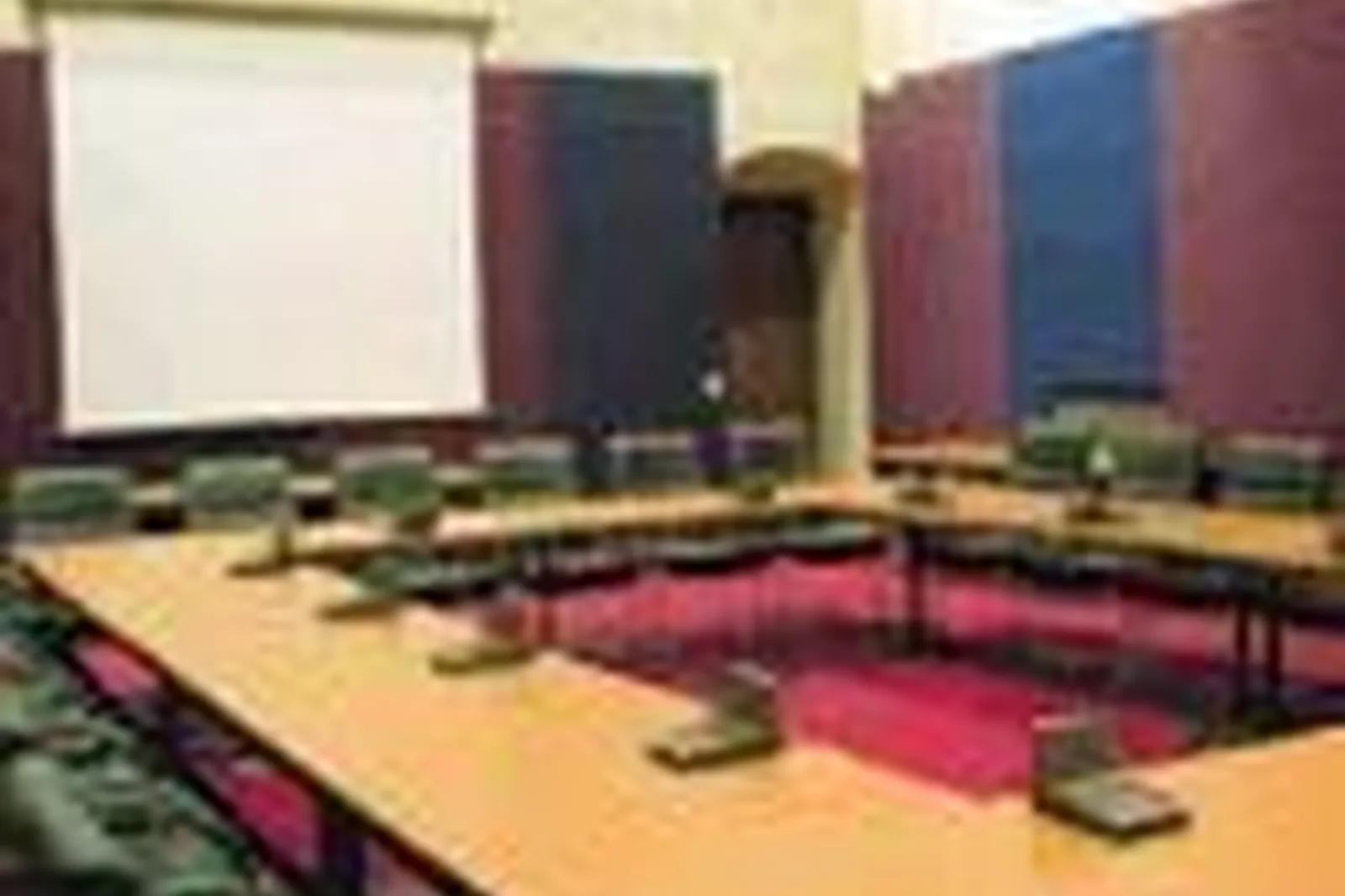 Lieux événementiels, CENTRE INTERNATIONAL  CONGRES DU PALAIS DES PAPES