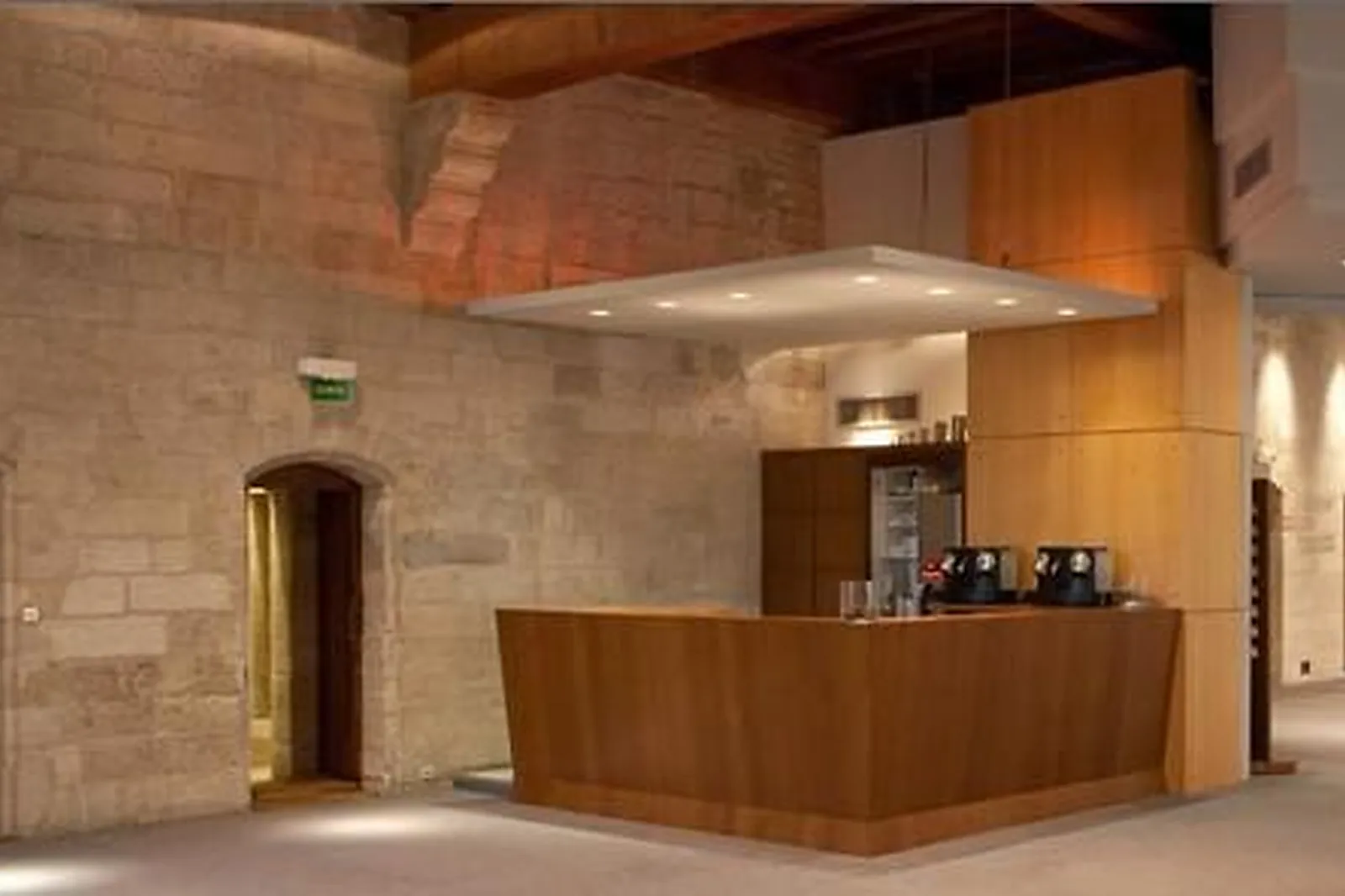 Lieux événementiels, CENTRE INTERNATIONAL  CONGRES DU PALAIS DES PAPES